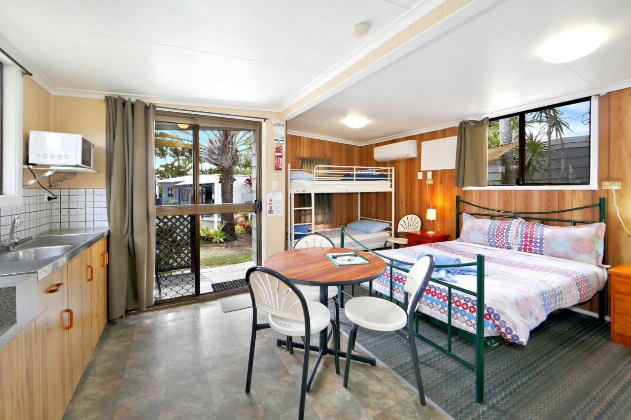 Cane Village Holiday Park Bundaberg Kültér fotó