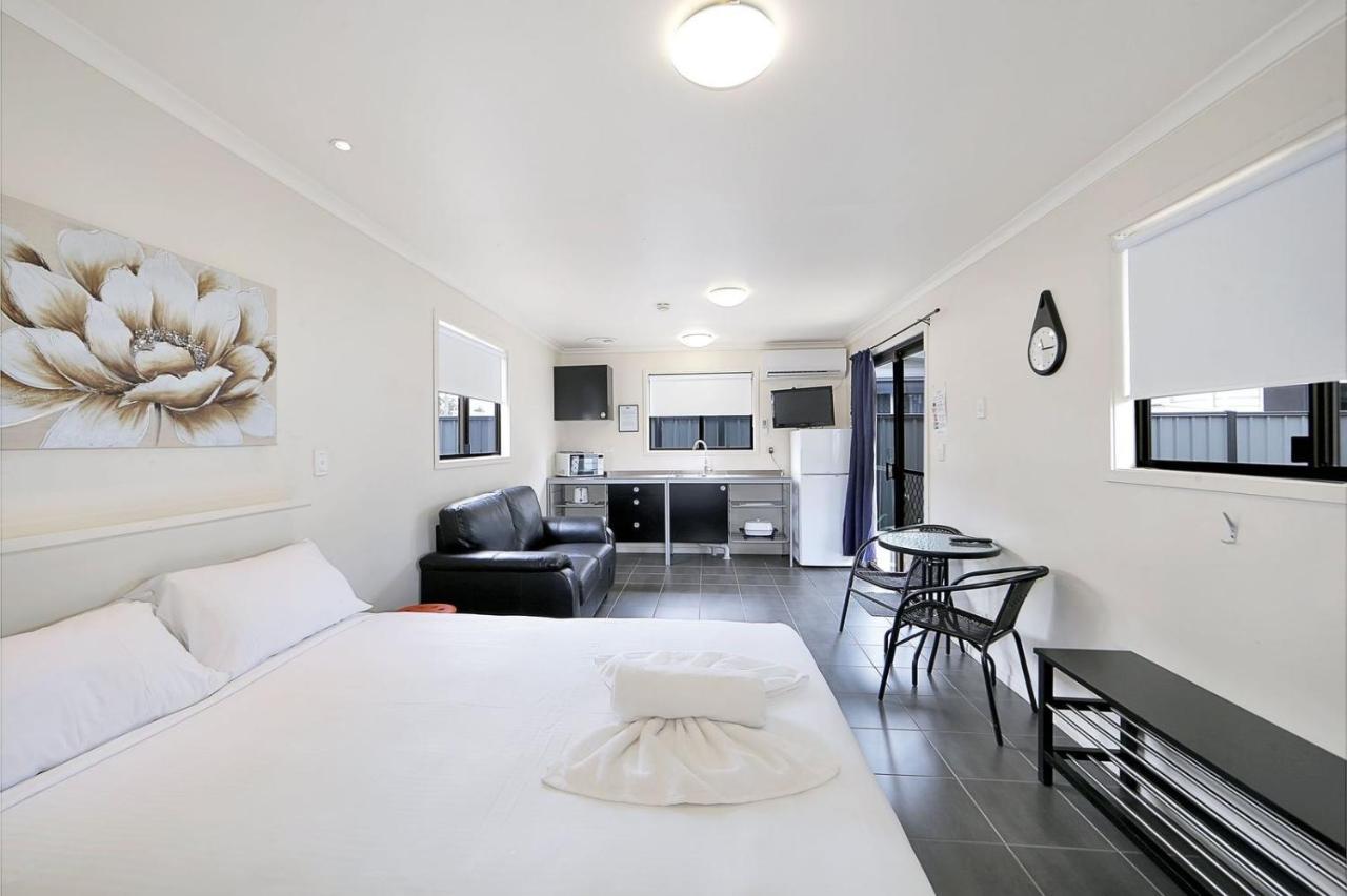 Cane Village Holiday Park Bundaberg Kültér fotó